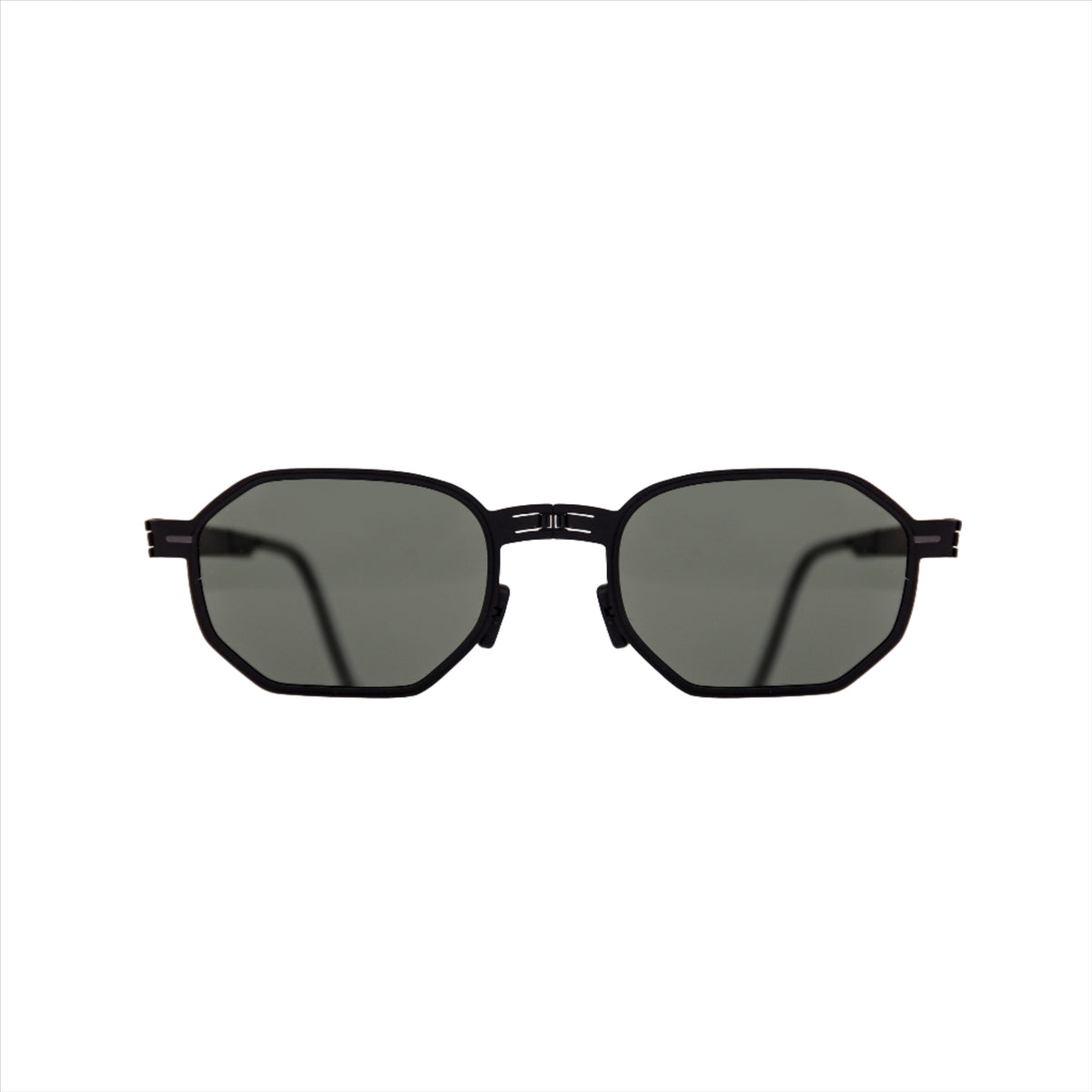 Zeus Black | G15